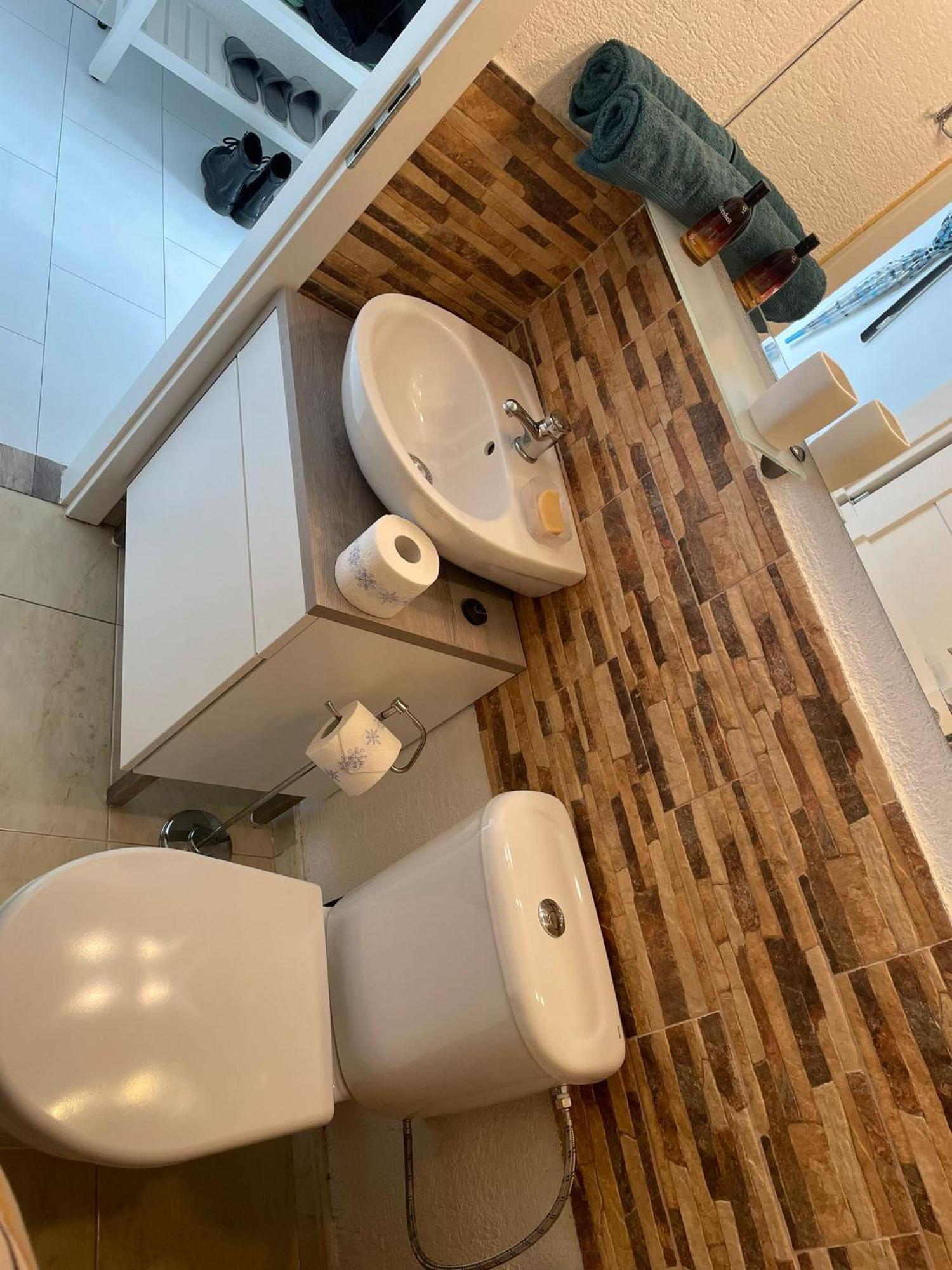 Park View City Center Location Apartment With Balcony براتسيلافا المظهر الخارجي الصورة