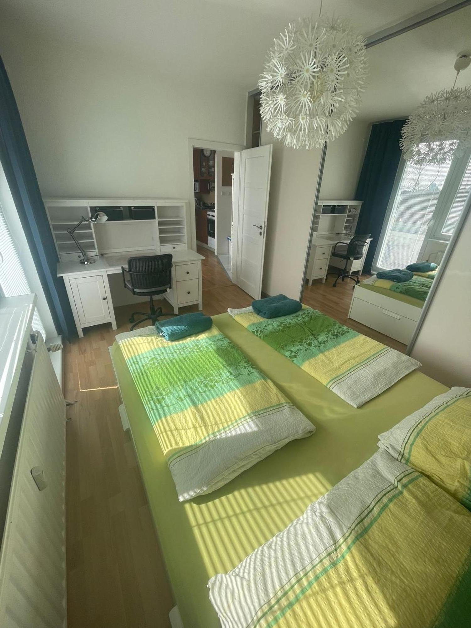 Park View City Center Location Apartment With Balcony براتسيلافا المظهر الخارجي الصورة